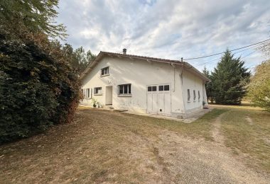 53201687  – Maison – 6 pièces à ARUE