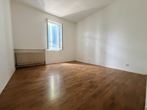 53204190  – Maison – 5 pièces à GAREIN