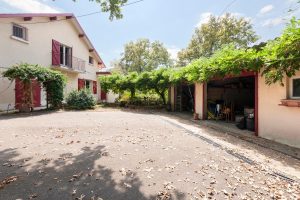 53204825  – Maison – 7 pièces à ST PIERRE DU MONT