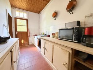 53207778  – Maison – 7 pièces à LAUJUZAN