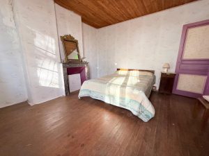 53207778  – Maison – 7 pièces à LAUJUZAN