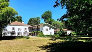 52302144  – Maison – 14 pièces à ST MARTIN D ONEY