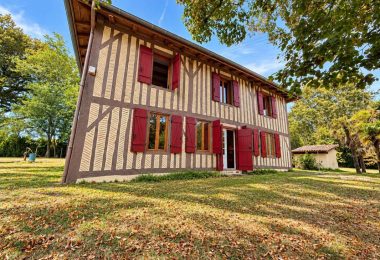 53209465  – Maison – 5 pièces à CASTETS