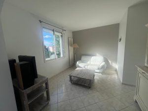 53211341  – Maison – 3 pièces à ST JUSTIN