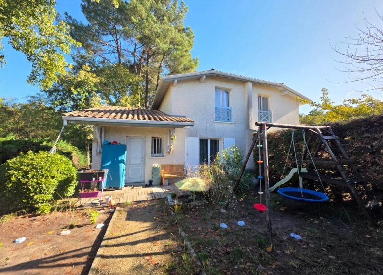 53212806  – Maison – 4 pièces à MONT DE MARSAN
