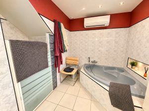 53213759  – Maison – 4 pièces à LE FRECHE