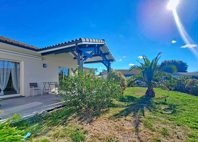53214220  – Maison – 5 pièces à PARENTIS EN BORN