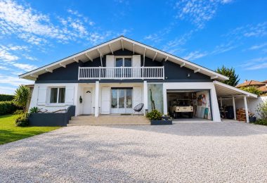 53209383  – Maison – 5 pièces à ANGRESSE