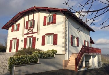 53207792  – Maison – 7 pièces à BIDACHE