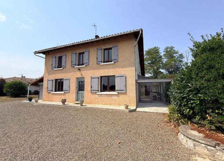 53137730  – Maison – 6 pièces à LE VIGNAU
