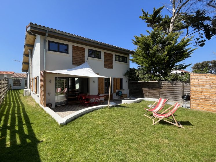 Maison les Bourdaines, entre dunes et océan